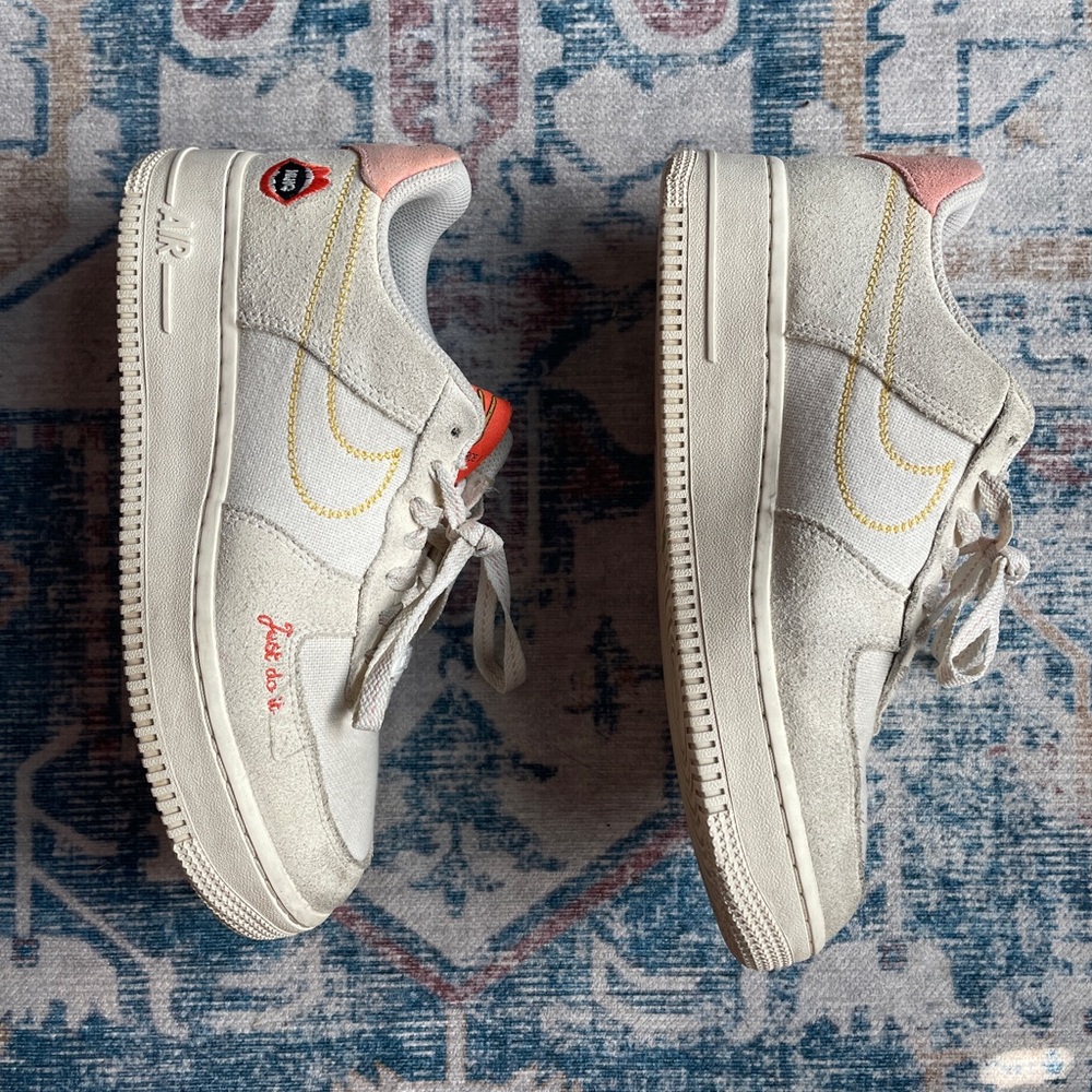 Women’s Nike Air Force 1 07 Low Leather Synthetic Coconut Milk